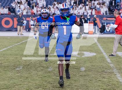Thumbnail 2 in Cherry Creek vs. Valor Christian (CHSAA 5A State Championship) photogallery.