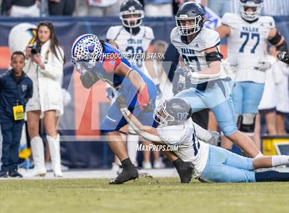 Thumbnail 2 in Cherry Creek vs. Valor Christian (CHSAA 5A State Championship) photogallery.