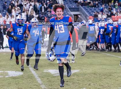 Thumbnail 1 in Cherry Creek vs. Valor Christian (CHSAA 5A State Championship) photogallery.