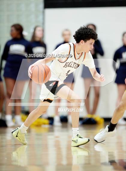 Thumbnail 1 in Lamar vs Haltom photogallery.