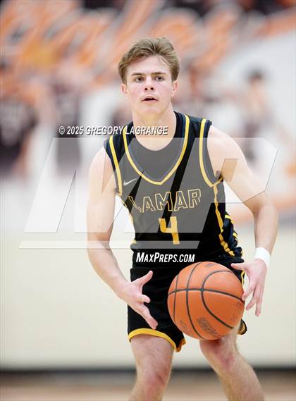 Thumbnail 1 in Lamar vs Haltom photogallery.