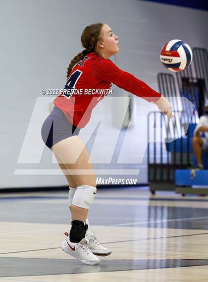 Thumbnail 2 in Aubrey @ Gunter photogallery.