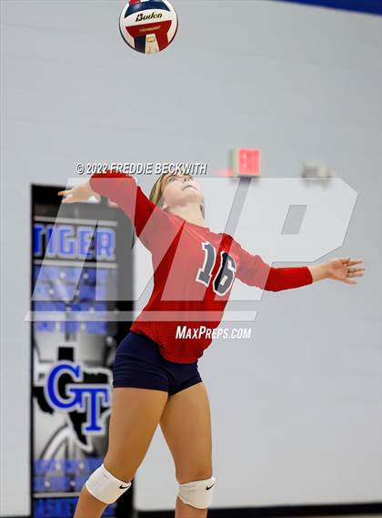 Thumbnail 1 in Aubrey @ Gunter photogallery.