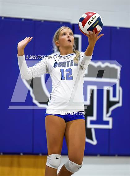 Thumbnail 3 in Aubrey @ Gunter photogallery.