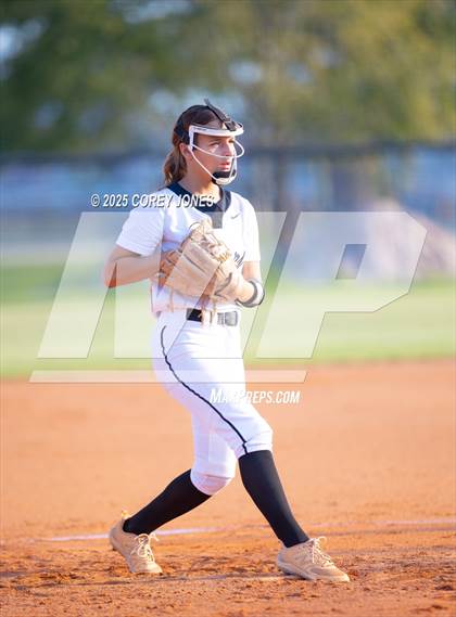 Thumbnail 3 in South Paulding vs Houston County (GHSA AAAAA Round 2) photogallery.