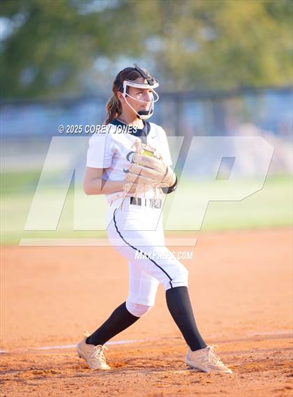 Thumbnail 1 in South Paulding vs Houston County (GHSA AAAAA Round 2) photogallery.