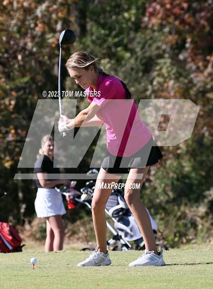 Thumbnail 1 in NCHSAA 1A2A Championship photogallery.