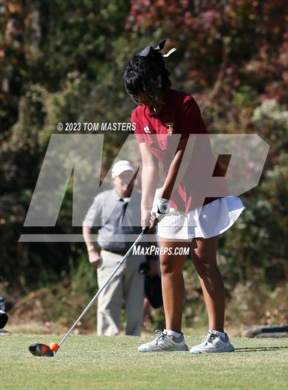Thumbnail 1 in NCHSAA 1A2A Championship photogallery.
