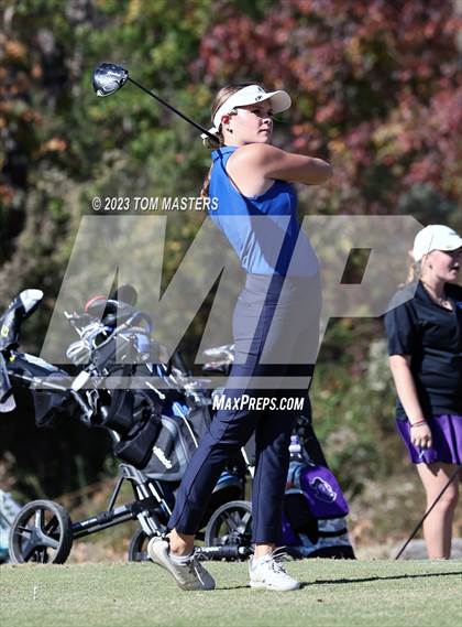 Thumbnail 1 in NCHSAA 1A2A Championship photogallery.