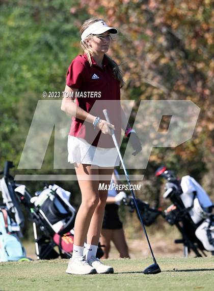 Thumbnail 1 in NCHSAA 1A2A Championship photogallery.