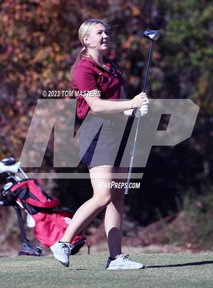 Thumbnail 1 in NCHSAA 1A2A Championship photogallery.