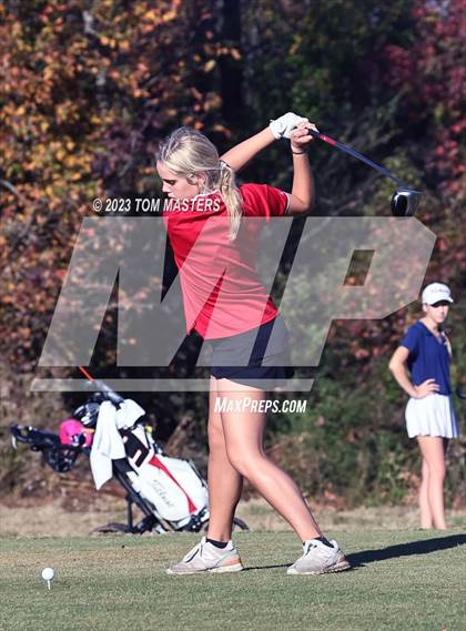 Thumbnail 1 in NCHSAA 1A2A Championship photogallery.
