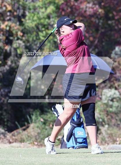 Thumbnail 1 in NCHSAA 1A2A Championship photogallery.