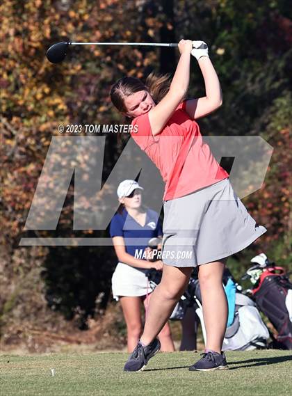 Thumbnail 1 in NCHSAA 1A2A Championship photogallery.