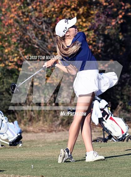 Thumbnail 3 in NCHSAA 1A2A Championship photogallery.