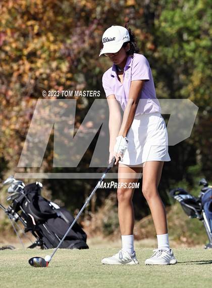 Thumbnail 1 in NCHSAA 1A2A Championship photogallery.