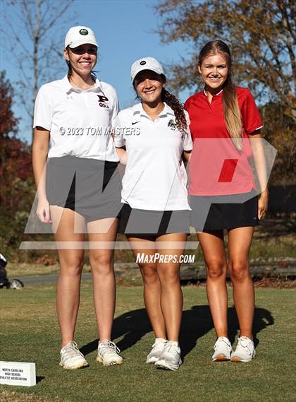Thumbnail 2 in NCHSAA 1A2A Championship photogallery.