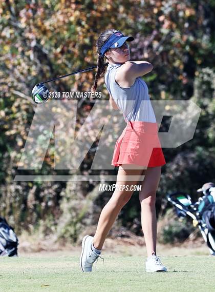Thumbnail 1 in NCHSAA 1A2A Championship photogallery.