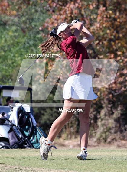 Thumbnail 1 in NCHSAA 1A2A Championship photogallery.