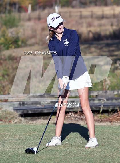 Thumbnail 2 in NCHSAA 1A2A Championship photogallery.