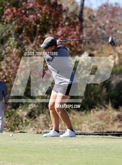 Thumbnail 1 in NCHSAA 1A2A Championship photogallery.