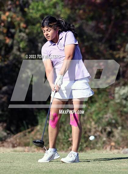 Thumbnail 1 in NCHSAA 1A2A Championship photogallery.