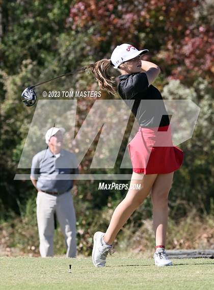 Thumbnail 1 in NCHSAA 1A2A Championship photogallery.