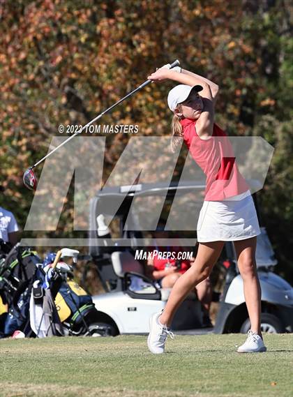 Thumbnail 1 in NCHSAA 1A2A Championship photogallery.