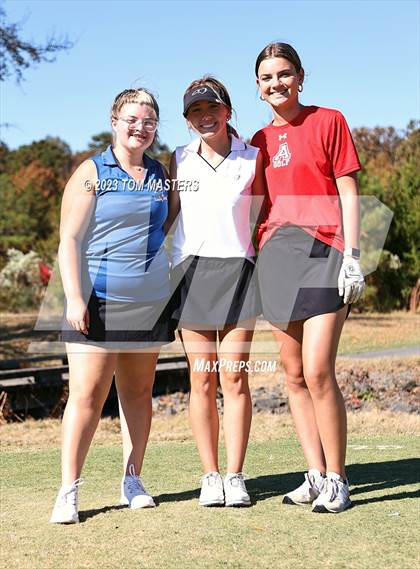 Thumbnail 3 in NCHSAA 1A2A Championship photogallery.