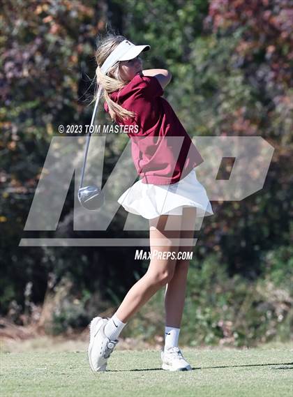 Thumbnail 1 in NCHSAA 1A2A Championship photogallery.