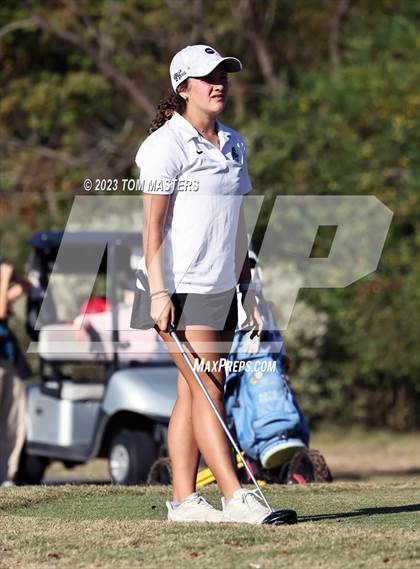 Thumbnail 3 in NCHSAA 1A2A Championship photogallery.
