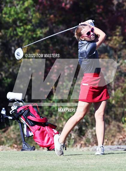 Thumbnail 1 in NCHSAA 1A2A Championship photogallery.