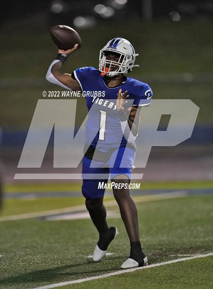 Thumbnail 2 in Tatum @ Daingerfield photogallery.
