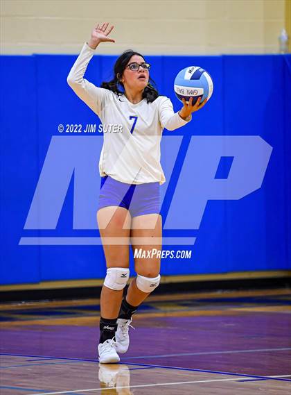 Thumbnail 2 in Rockdale vs Taylor photogallery.