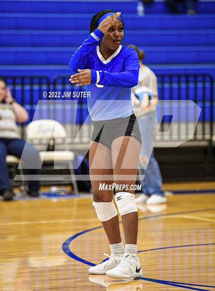 Thumbnail 1 in Rockdale vs Taylor photogallery.