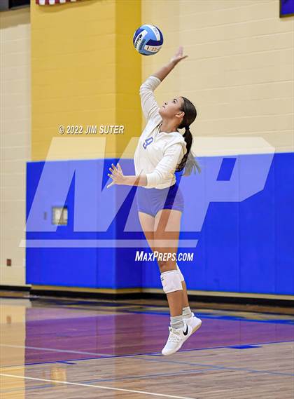 Thumbnail 3 in Rockdale vs Taylor photogallery.