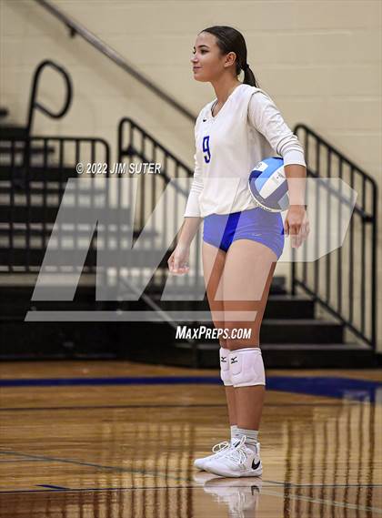 Thumbnail 2 in Rockdale vs Taylor photogallery.