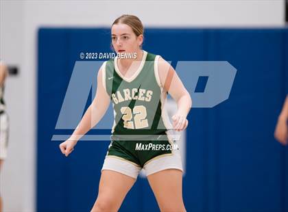 Thumbnail 3 in Frontier vs Garces photogallery.