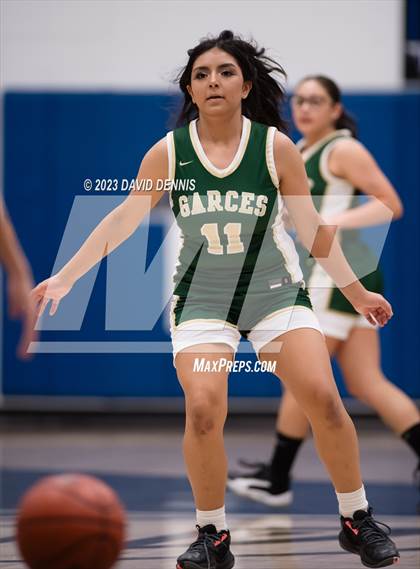 Thumbnail 1 in Frontier vs Garces photogallery.