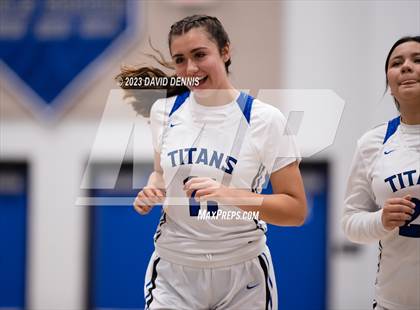 Thumbnail 3 in Frontier vs Garces photogallery.
