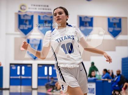 Thumbnail 1 in Frontier vs Garces photogallery.