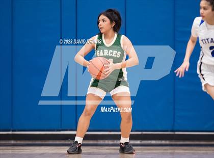 Thumbnail 2 in Frontier vs Garces photogallery.