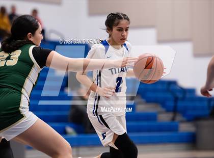 Thumbnail 2 in Frontier vs Garces photogallery.