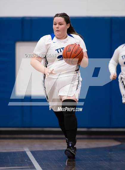 Thumbnail 1 in Frontier vs Garces photogallery.