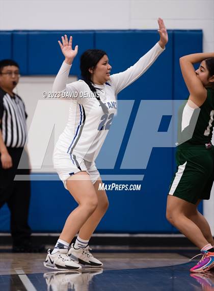 Thumbnail 2 in Frontier vs Garces photogallery.
