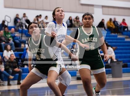Thumbnail 1 in Frontier vs Garces photogallery.