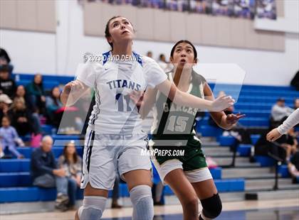 Thumbnail 3 in Frontier vs Garces photogallery.