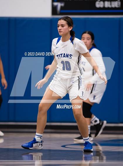 Thumbnail 2 in Frontier vs Garces photogallery.