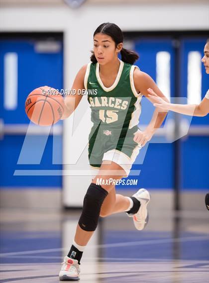 Thumbnail 2 in Frontier vs Garces photogallery.