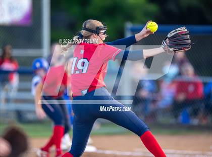 Thumbnail 3 in Barlow @ Westview (OSAA 6A Round 2) photogallery.
